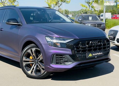 Audi Q8 2021 - фото 6