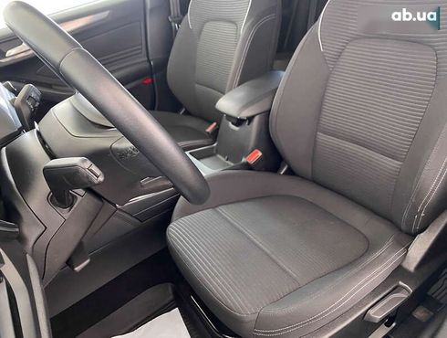Ford Focus 2019 - фото 9