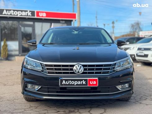 Volkswagen Passat 2017 черный - фото 4