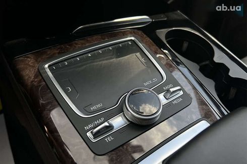 Audi Q7 2017 - фото 19