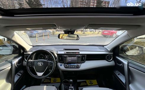 Toyota RAV4 2017 - фото 14