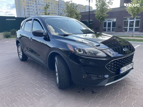Ford Escape 2022 черный - фото 11