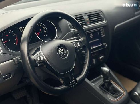 Volkswagen Jetta 2016 - фото 14