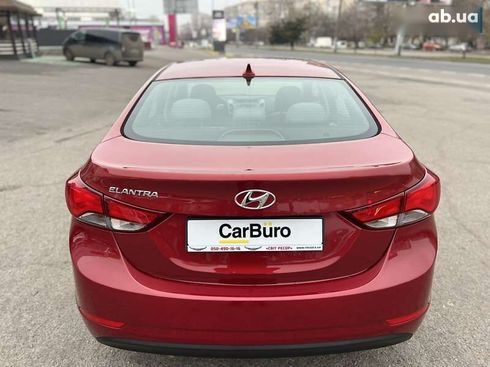 Hyundai Elantra 2014 - фото 8