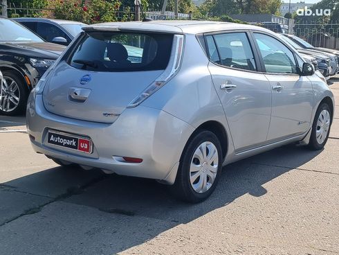 Nissan Leaf 2014 серый - фото 7