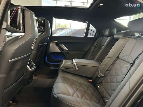BMW 7 серия 2024 - фото 17