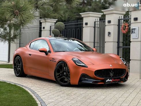 Maserati GranTurismo 2024 - фото 20