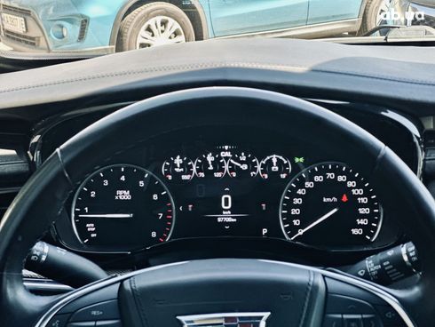 Cadillac XT5 2017 белый - фото 14