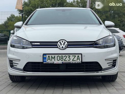 Volkswagen e-Golf 2020 - фото 4