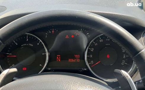 Peugeot 5008 2012 - фото 14