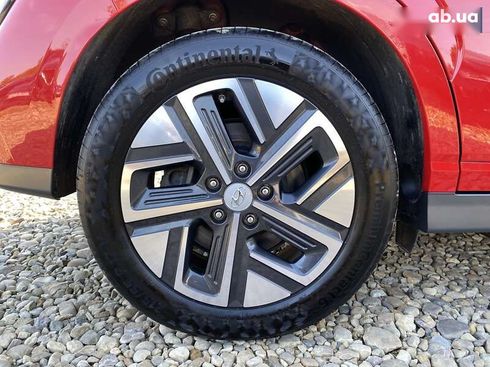 Hyundai Kona Electric 2021 - фото 24