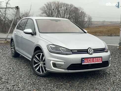 Volkswagen e-Golf 2019 - фото 8