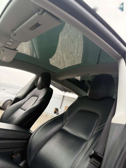 Tesla Model 3 2019 - фото 19