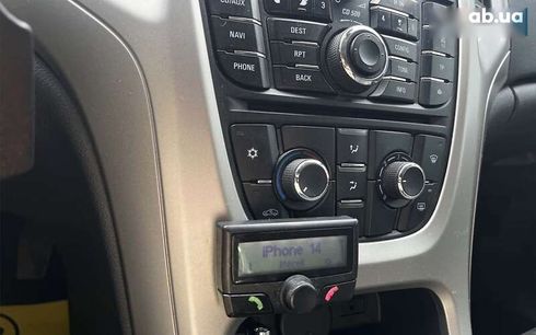 Opel Astra 2011 - фото 20