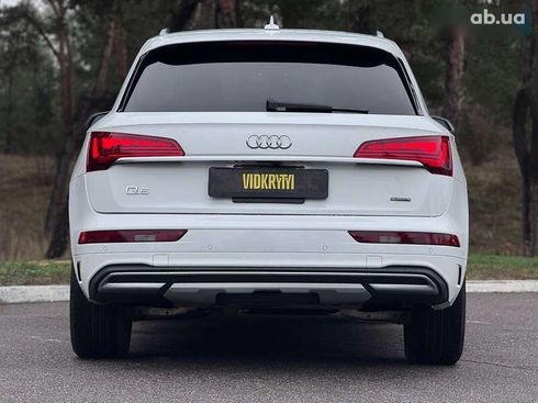 Audi Q5 2020 - фото 15