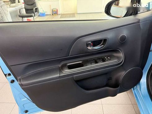 Toyota Aqua 2015 - фото 14