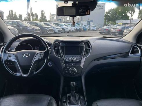Hyundai Grand Santa Fe 2014 - фото 21