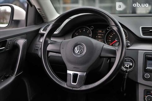 Volkswagen Passat 2011 - фото 12