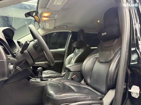 Jeep Cherokee 2018 - фото 19