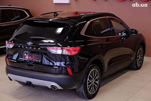 Ford Escape 2022 черный - фото 5