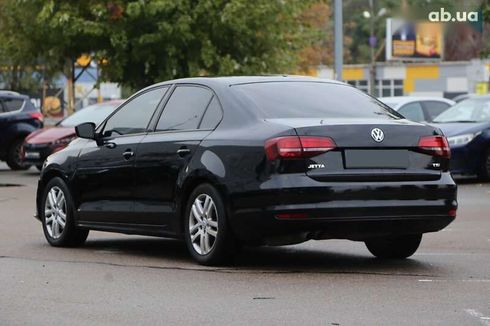 Volkswagen Jetta 2017 - фото 5