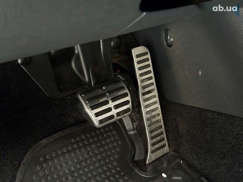 Volkswagen Passat 2017 - фото 25