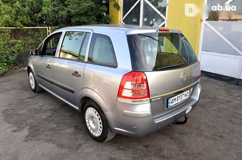 Opel Zafira 2009 - фото 10