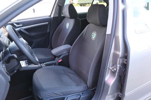 Skoda Octavia 2012 - фото 9