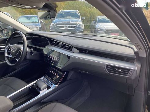 Audi E-Tron 2022 - фото 9