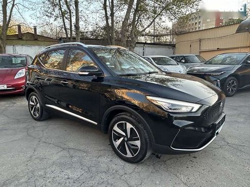 MG ZS EV 2023 - фото 12