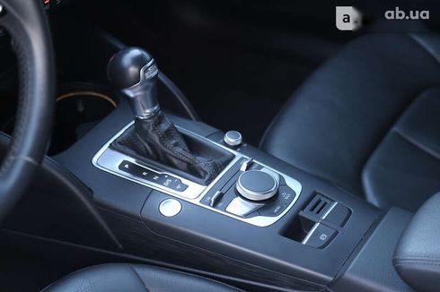 Audi A3 2018 - фото 21