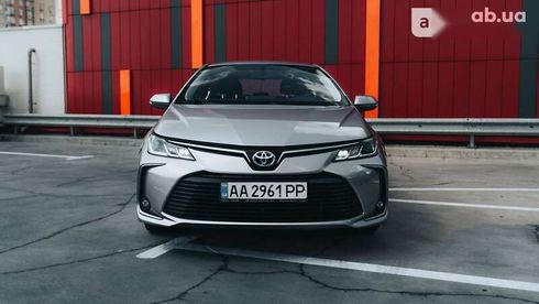 Toyota Corolla 2019 - фото 9