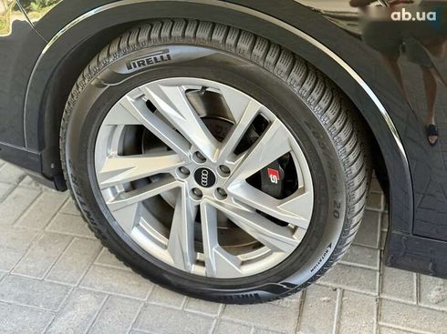 Audi SQ7 2021 - фото 22