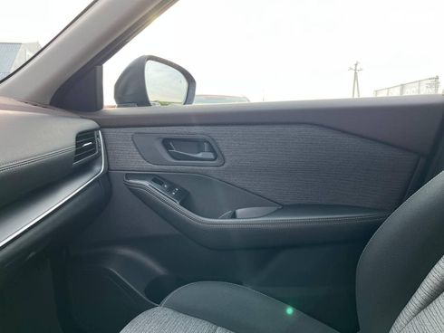 Nissan Rogue 2021 черный - фото 19