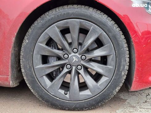 Tesla Model S 2019 - фото 18