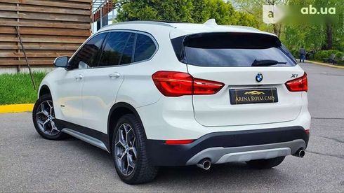 BMW X1 2016 - фото 8