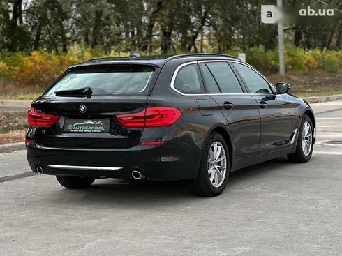 BMW 5 серия 2019 - фото 13