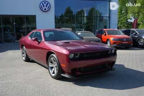 Dodge Challenger 2019 - фото 2