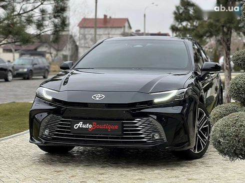 Toyota Camry 2024 - фото 26