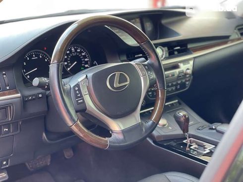 Lexus ES 2015 - фото 20