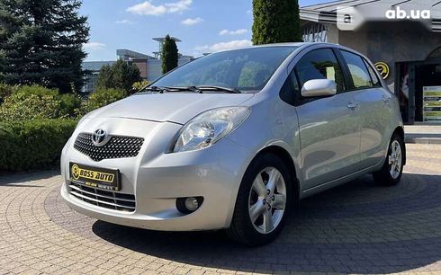 Toyota Yaris 2006 - фото 3