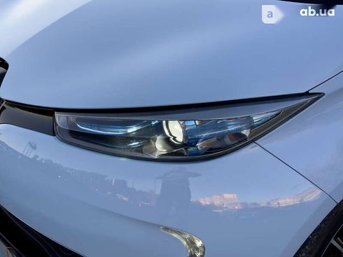 Renault Zoe 2015 - фото 12