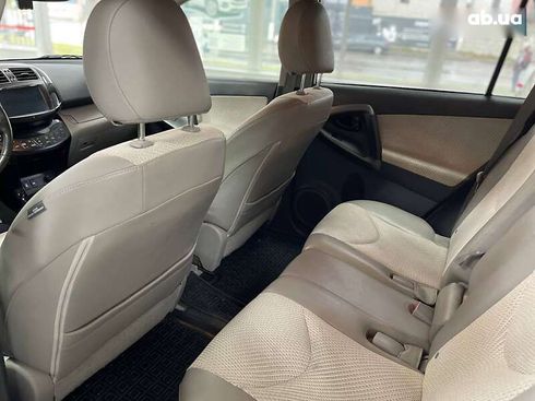 Toyota RAV4 2013 - фото 24