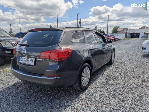 Opel Astra 2014 - фото 7