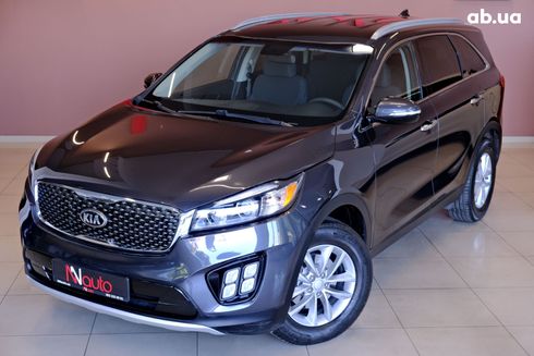 Kia Sorento 2018 серый - фото 2