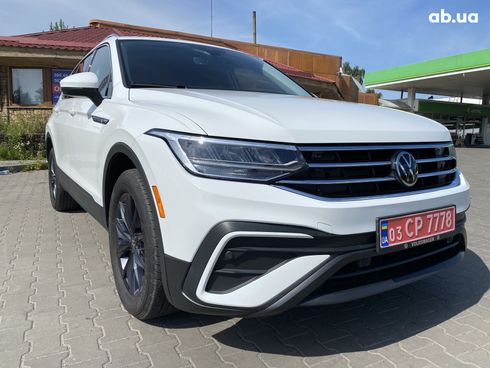 Volkswagen Tiguan 2022 белый - фото 6