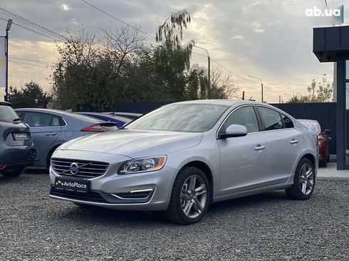 Volvo S60 2013 - фото 3