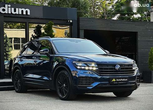 Volkswagen Touareg 2019 - фото 3