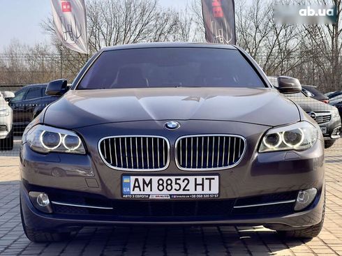 BMW 5 серия 2010 - фото 4