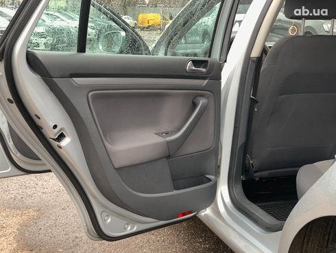 Volkswagen Golf 2009 серый - фото 16